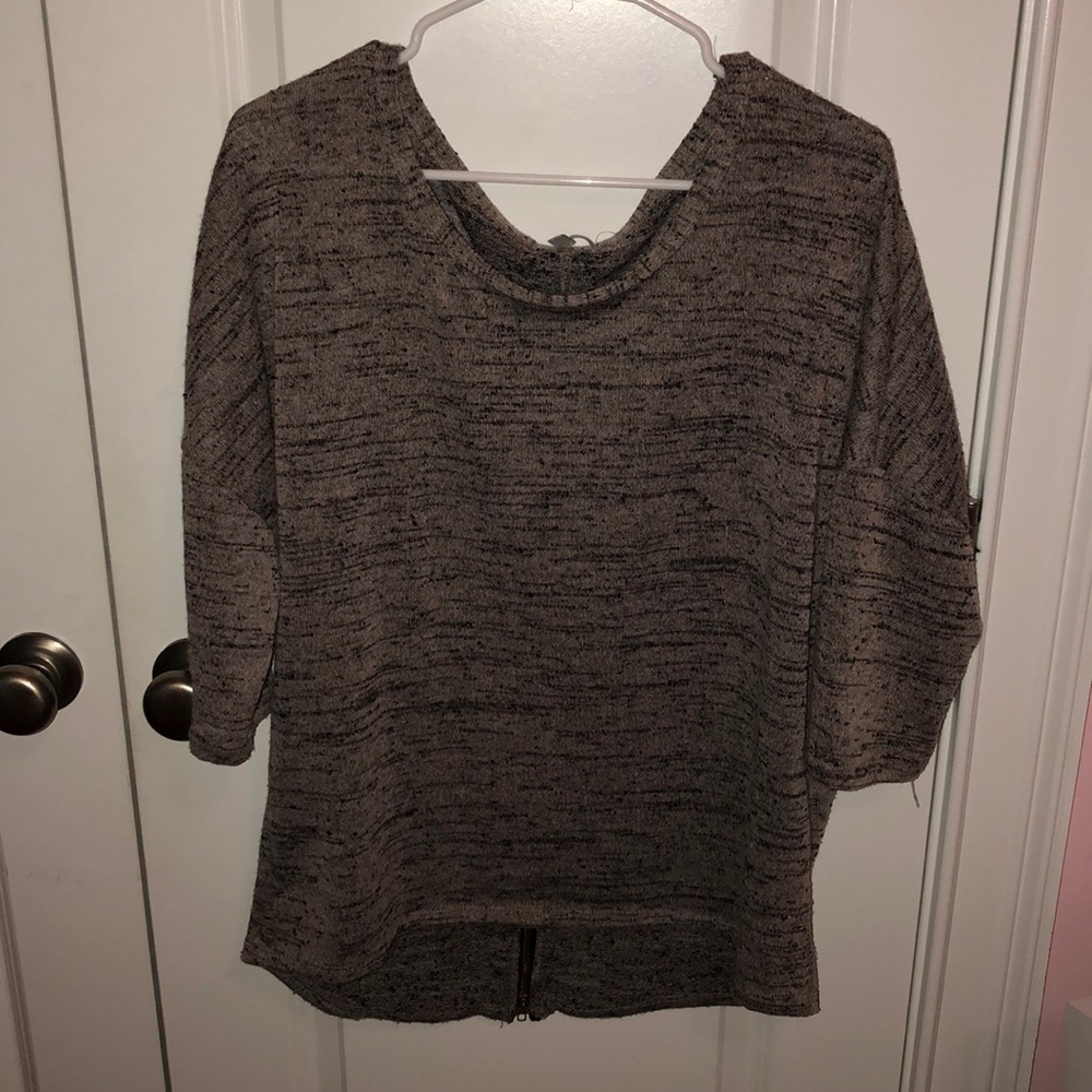 Black/grey top with detailed back